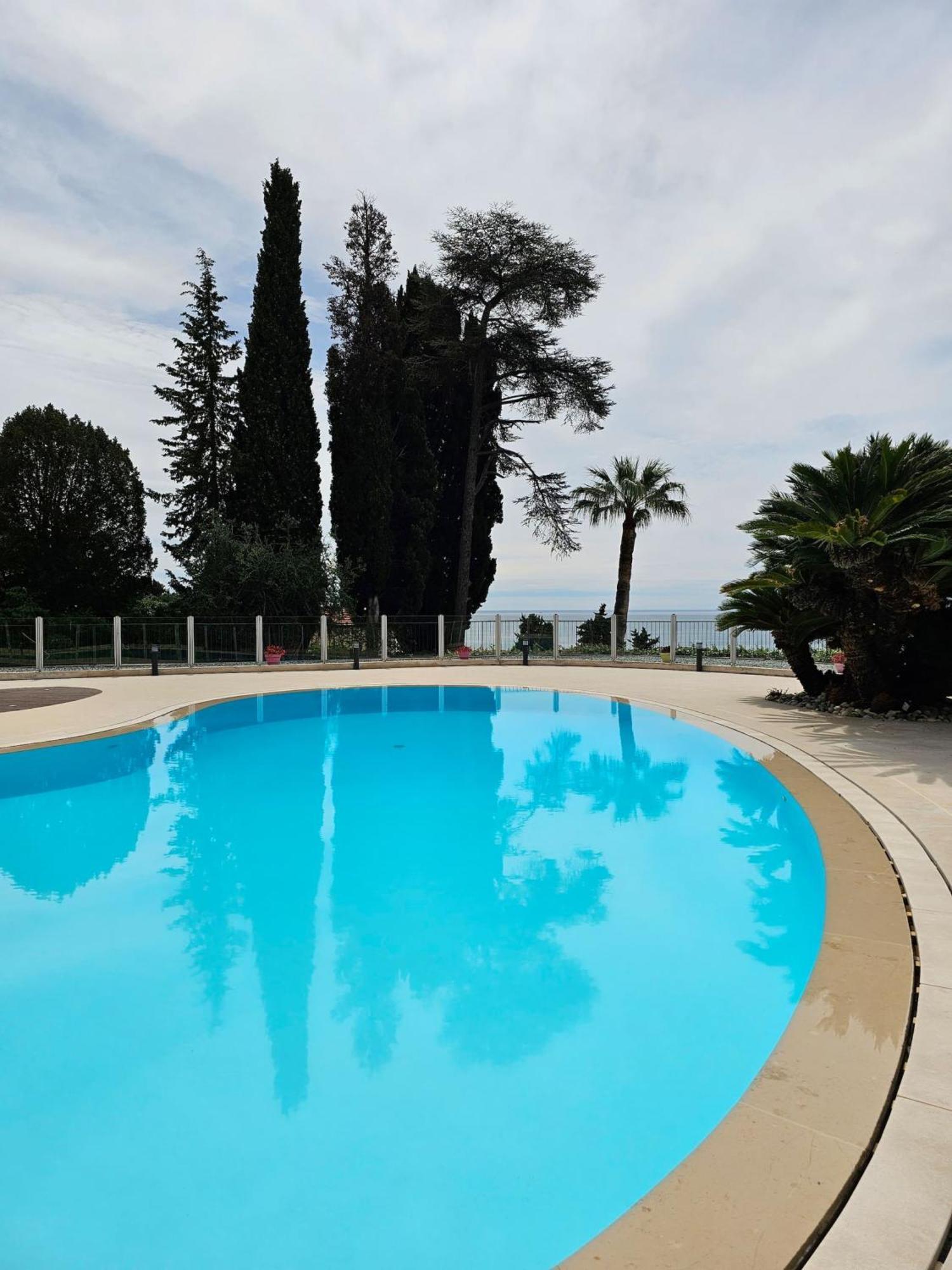 « La Grande Residence » Vue Mer, Piscine Menton Exterior photo